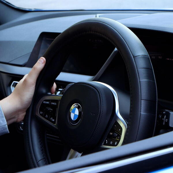 BLACK COMFORT GRIP WHEEL GLOVE